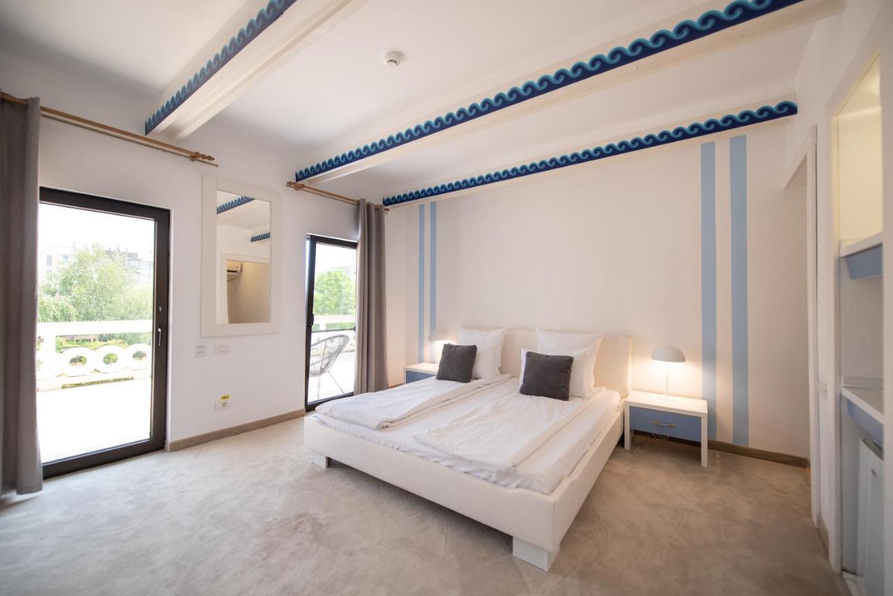 Villa Pontica นาโวดาริ ภายนอก รูปภาพ