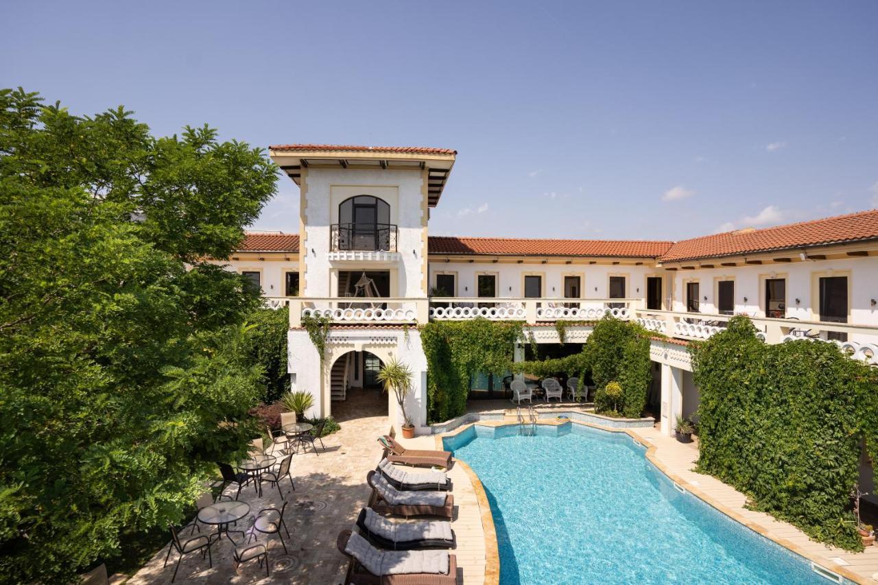 Villa Pontica นาโวดาริ ภายนอก รูปภาพ